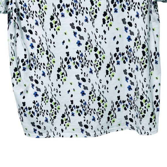 T.LA ANTHROPOLOGIE NWT Short Sleeve Abstract Floral V-Neck T-Shirt M - Picture 7 of 13